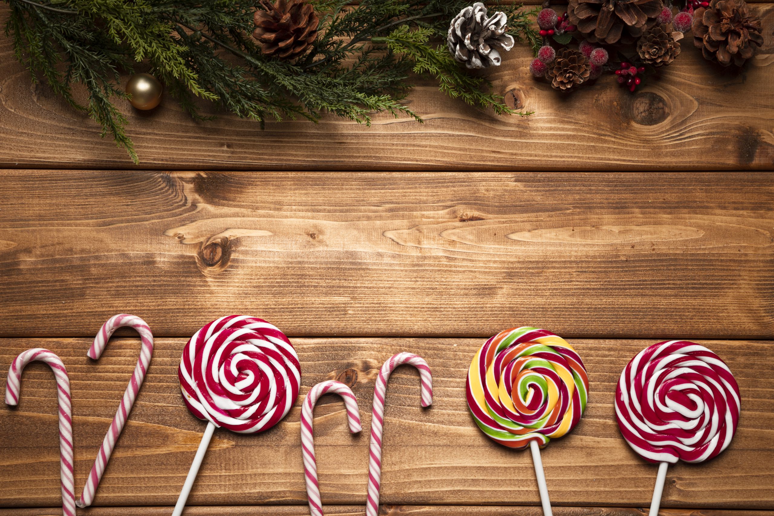 lizaki na stole - czekoladki bożonarodzeniowe